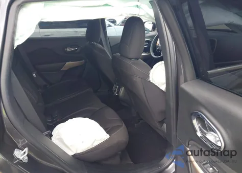 2017 Jeep Cherokee Latitude 4X4 from USA, damaged, VIN 1C4PJMCB3HW590168